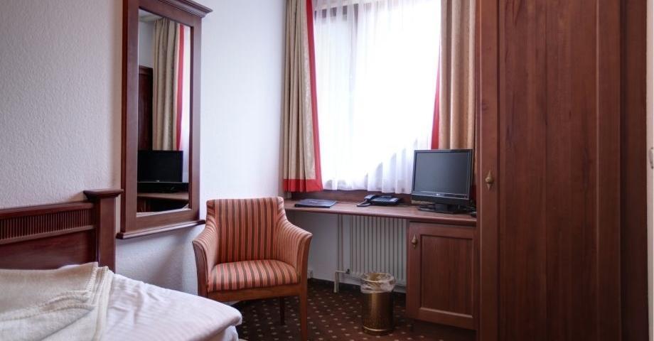 Garni-Hotel Kranich Potsdam Habitación foto